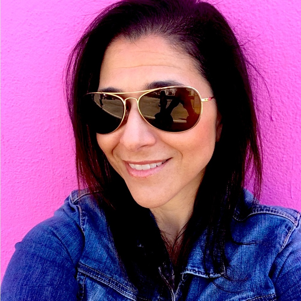 Meet your Posher, Robyn